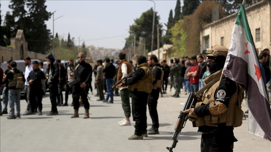 Syrian army and Kurdish forces exchange fire