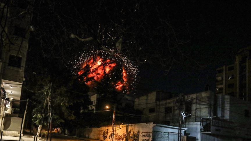 Israeli attacks kill three in Gaza as ceasefire violations mount