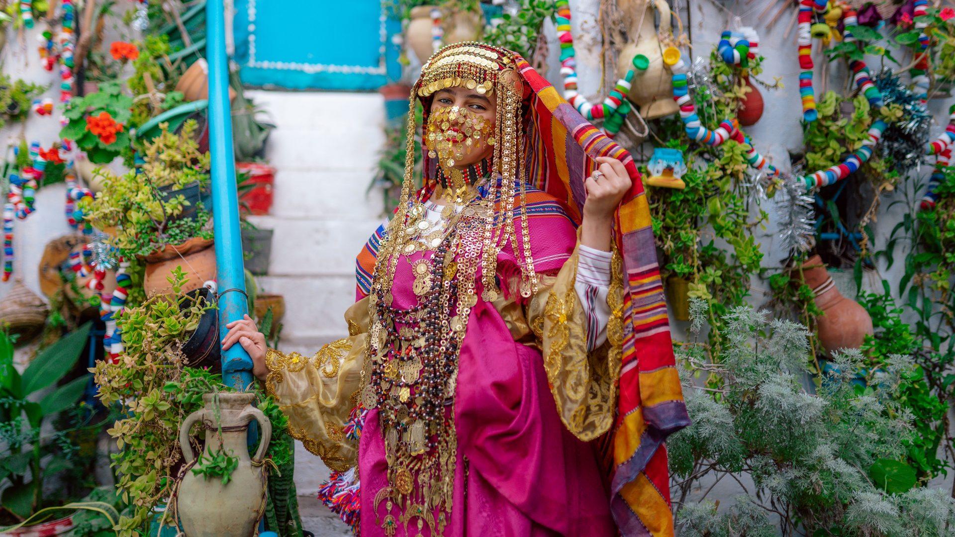 Tunisia’s wedding season keeps traditional crafts alive