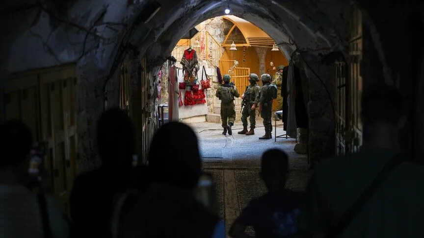 Israeli forces turn Palestinian homes into military camps during Tulkarm raid